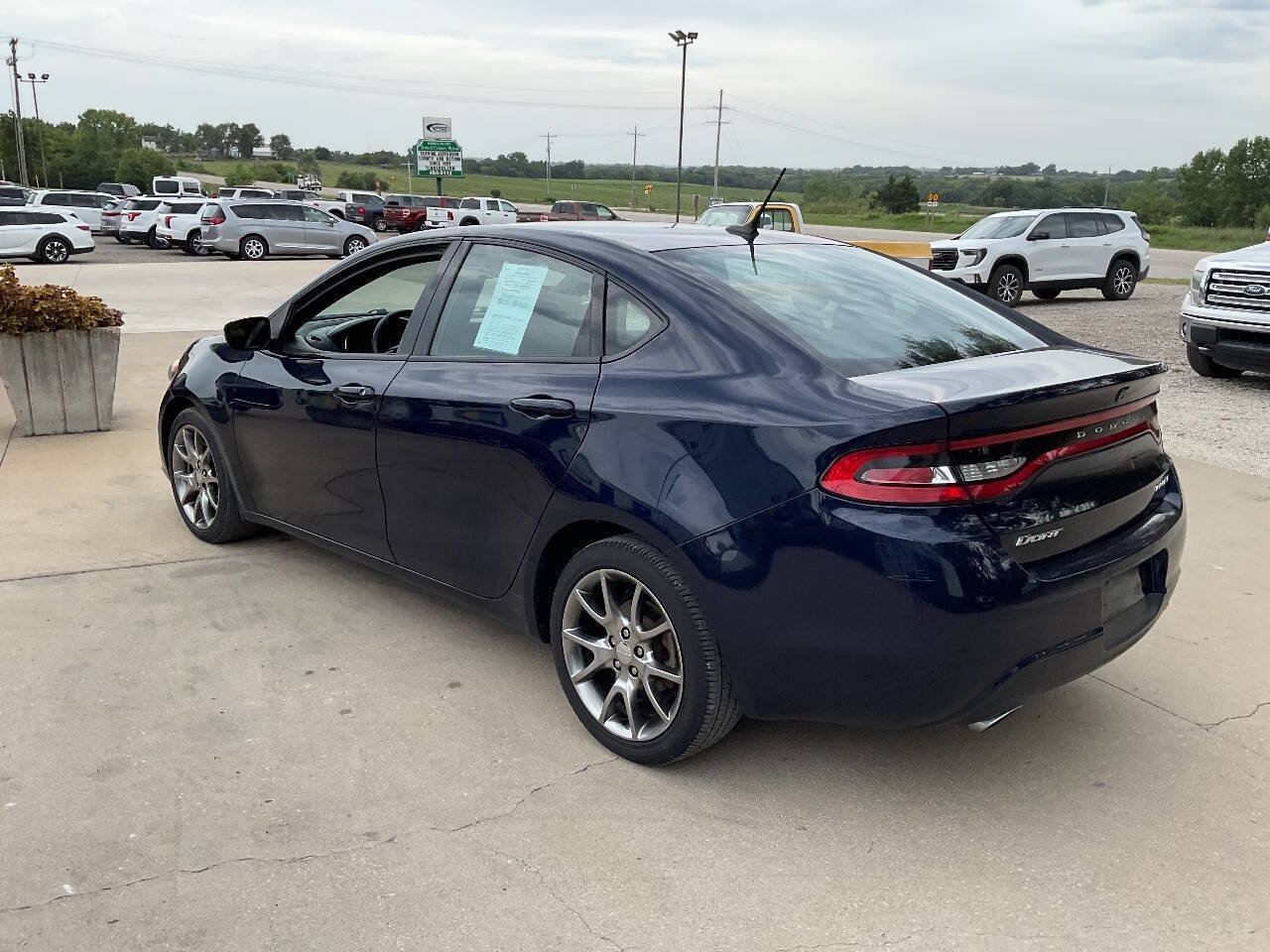 Used 2015 Dodge Dart SXT FWD image 7