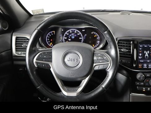 Used 2020 Jeep Grand Cherokee Altitude AWD/4WD image 7