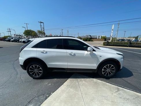 Used 2024 Cadillac XT4 Sport w/ Cold Weather Package FWD image 6