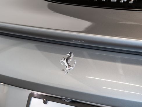 Used 2021 Ferrari Roma RWD image 28