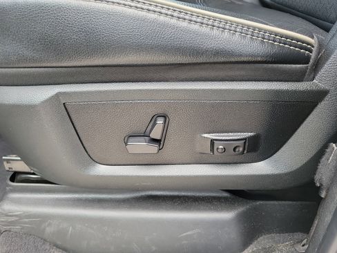 Used 2024 RAM 2500 Laramie w/ Safety Group AWD/4WD image 13