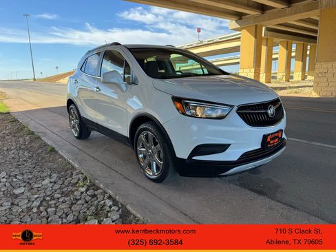 Used 2020 Buick Encore Preferred image 1