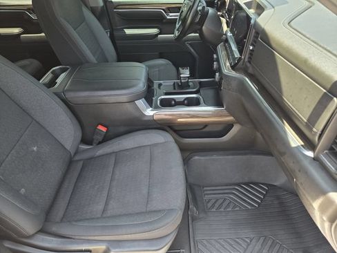 Used 2025 Chevrolet Silverado 1500 LT AWD/4WD image 14