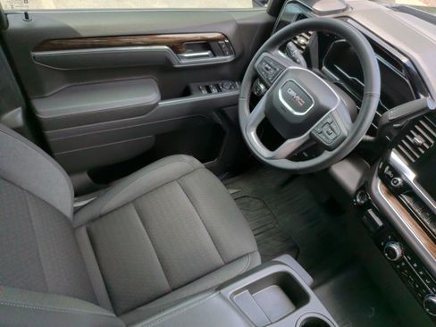 Used 2025 GMC Sierra 1500 Elevation RWD image 35