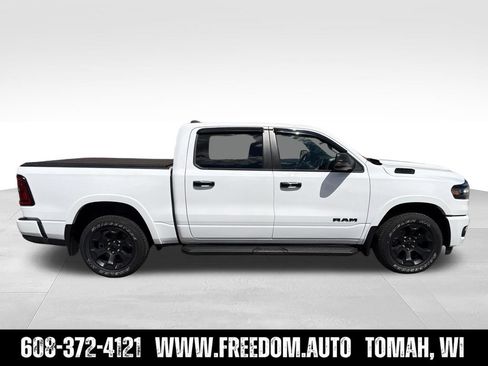 Used 2025 RAM 1500 Big Horn AWD/4WD image 6