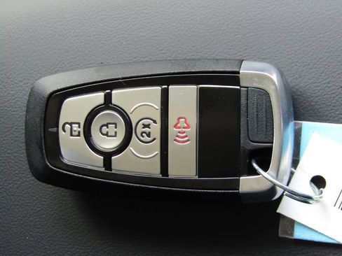 New 2026 Ford Maverick Lariat AWD/4WD image 33