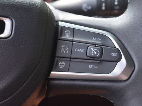 Used 2026 Jeep Compass Limited AWD/4WD image 15