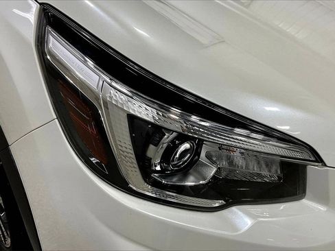 Used 2019 Subaru Forester Sport image 30