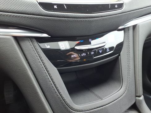 Certified 2023 Cadillac XT5 Premium Luxury image 26