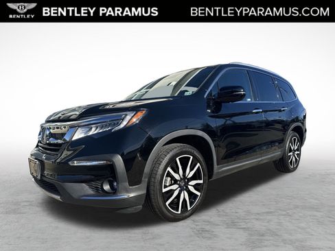 Used 2021 Honda Pilot Touring image 1