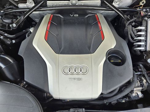 Used 2018 Audi SQ5 Prestige w/ Prestige Package image 30