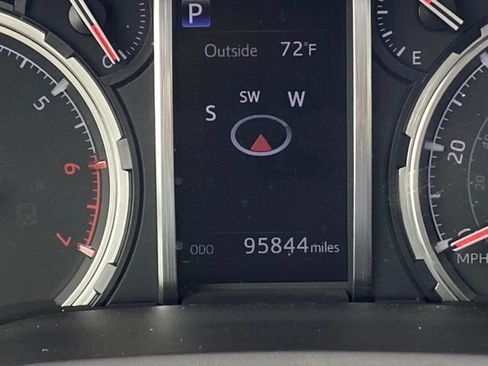 Used 2020 Toyota 4Runner Limited AWD/4WD image 16