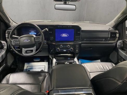 Used 2023 Ford F250 Lariat w/ Lariat Ultimate Package AWD/4WD image 2
