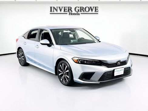 Used 2022 Honda Civic EX image 3