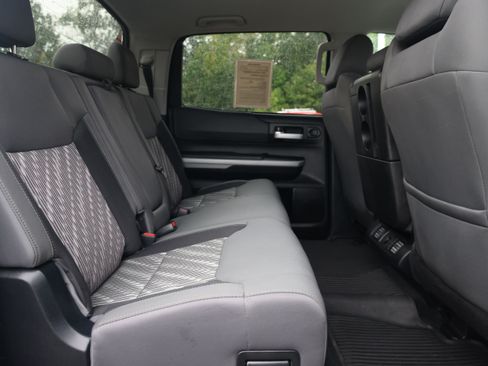 Used 2019 Toyota Tundra SR5 RWD image 11