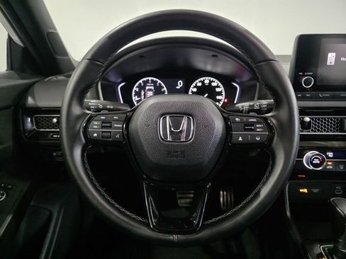 Used 2023 Honda Civic Sport image 16