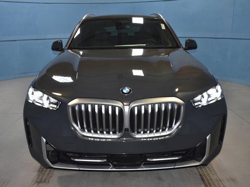 New 2026 BMW X5 xDrive40i w/ Executive Package image 22