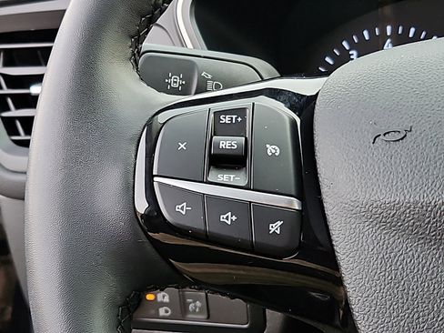 Used 2022 Ford Escape SE w/ Convenience Package image 19