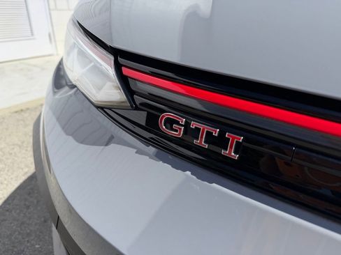 New 2026 Volkswagen GTI SE FWD image 12