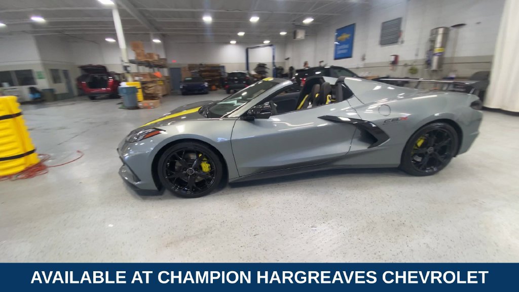 Used 2022 Chevrolet Corvette Stingray Premium Conv RWD image 6