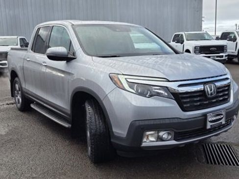 Used 2020 Honda Ridgeline RTL-E image 3