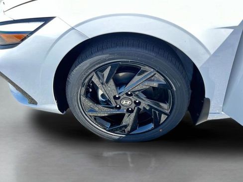 New 2026 Hyundai Elantra SEL Sport image 43