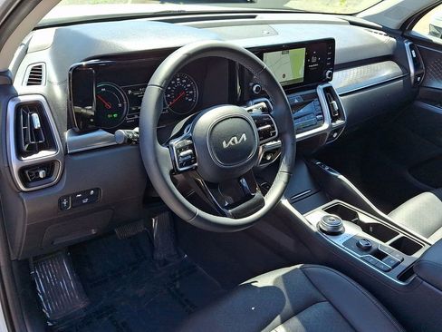 Certified 2023 Kia Sorento EX AWD/4WD image 26