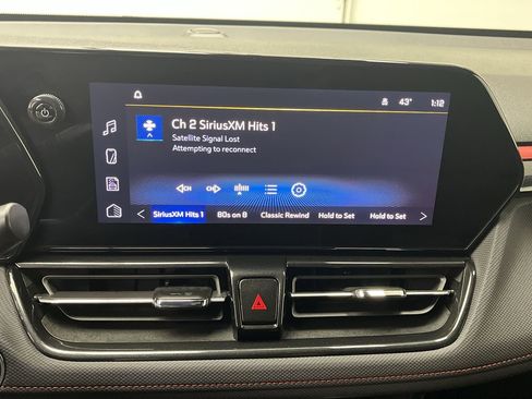 Certified 2025 Chevrolet TrailBlazer RS w/ Convenience Package image 18