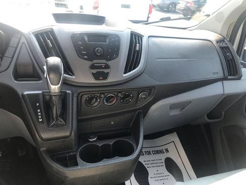 Used 2016 Ford Transit 250 130 Low Roof RWD image 11