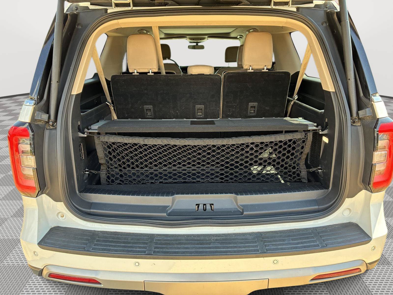 Used 2022 Ford Expedition Max Limited RWD image 33