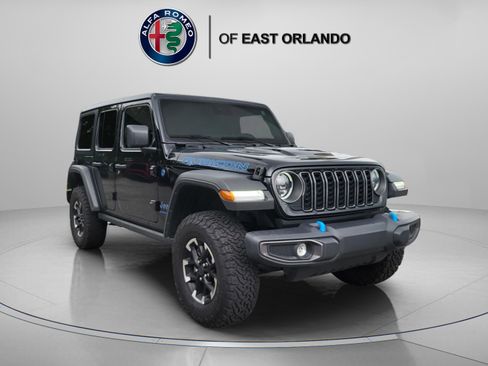 Used 2025 Jeep Wrangler Unlimited Rubicon 4xe w/ Convenience Group image 1
