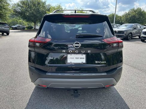 Used 2023 Nissan Rogue SV w/ SV Premium B Package AWD/4WD image 4