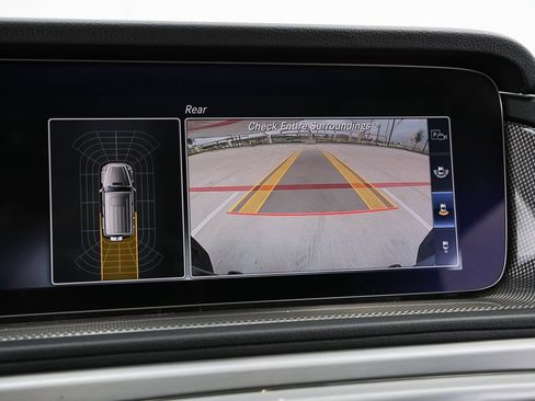 Used 2020 Mercedes-Benz G 550 w/ Seat Comfort Package image 13