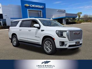Used 2022 GMC Yukon XL Denali w/ Advanced Technology Package AWD/4WD video 1