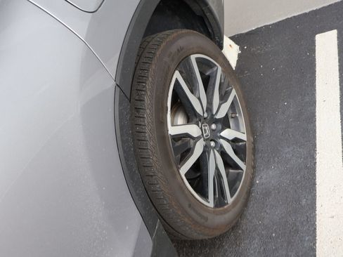 Used 2022 Honda Pilot Elite image 12