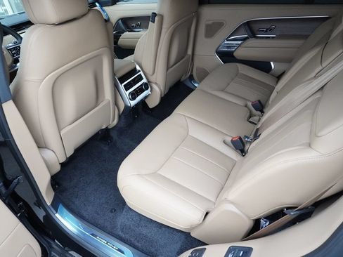New 2026 Land Rover Range Rover Long Wheelbase SE AWD/4WD image 26