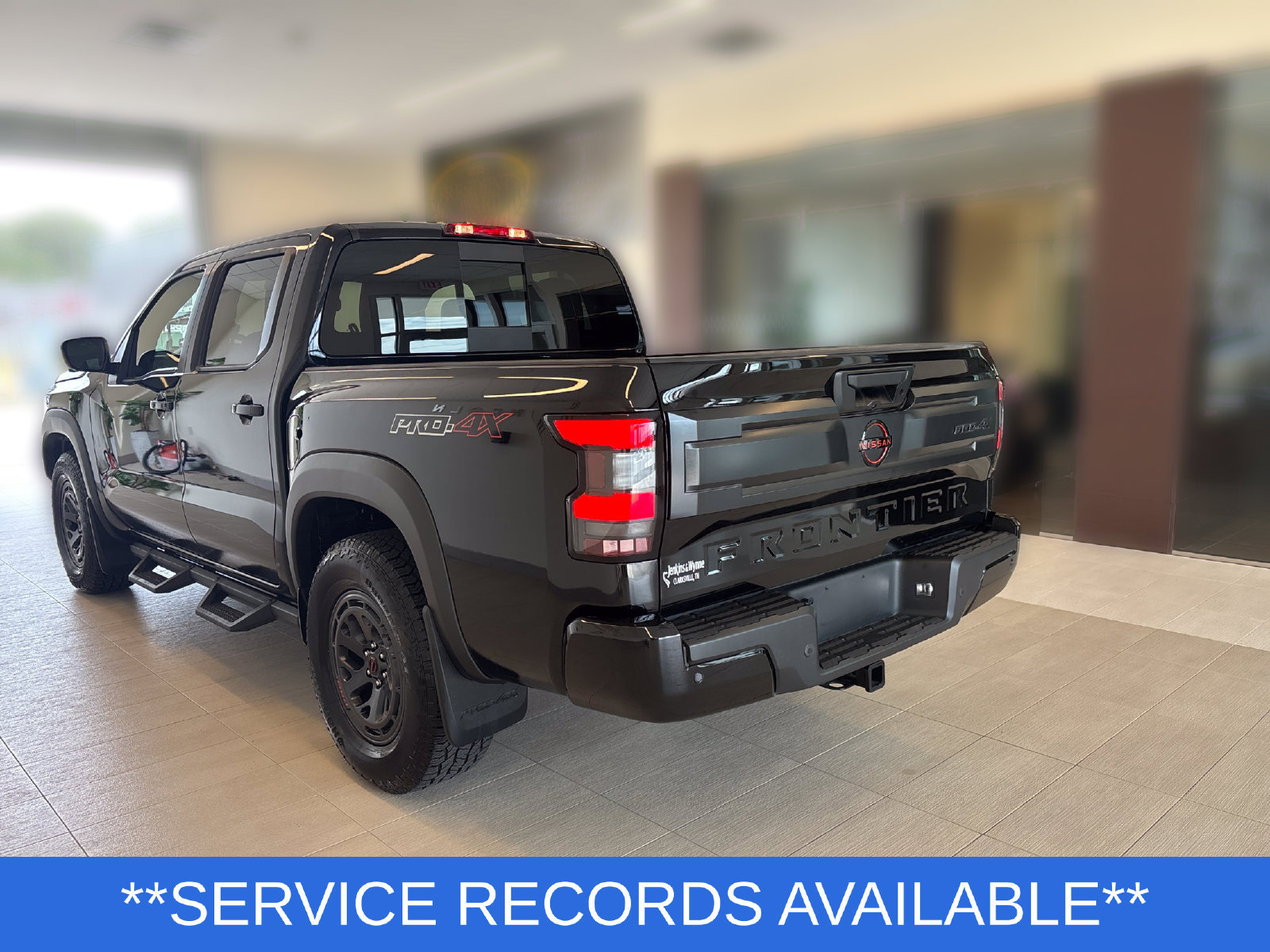 Used 2026 Nissan Frontier PRO-4X w/ Pro-4x Convenience Package AWD/4WD image 3