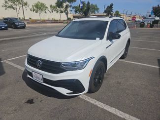 Used 2022 Volkswagen Tiguan SE R-Line FWD video 1