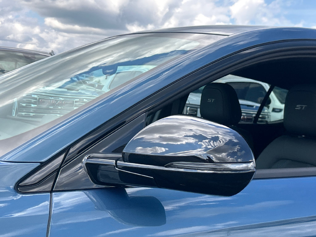 New 2026 Buick Envista Sport Touring w/ Convenience I Package FWD image 13