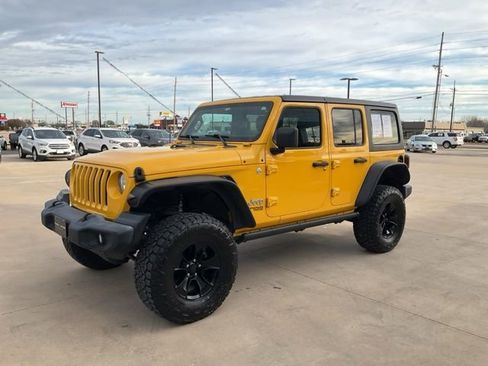 Used 2019 Jeep Wrangler Unlimited Sport S image 40