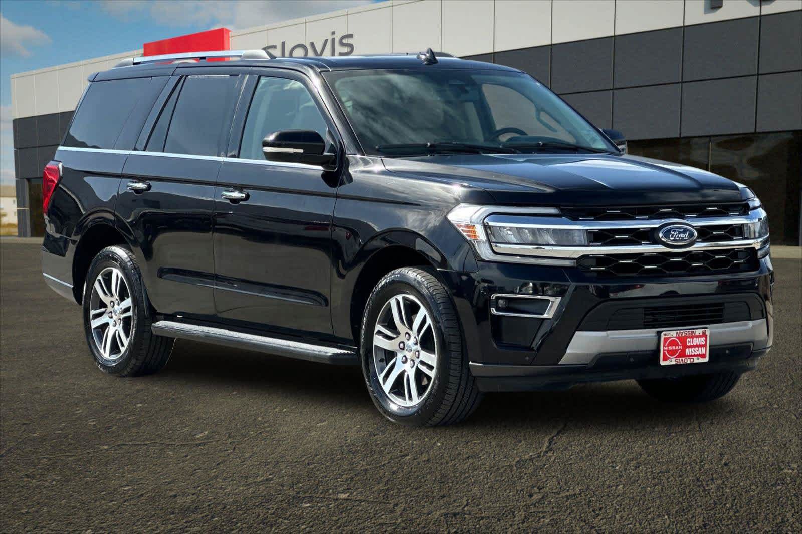 Used 2024 Ford Expedition Limited RWD image 18