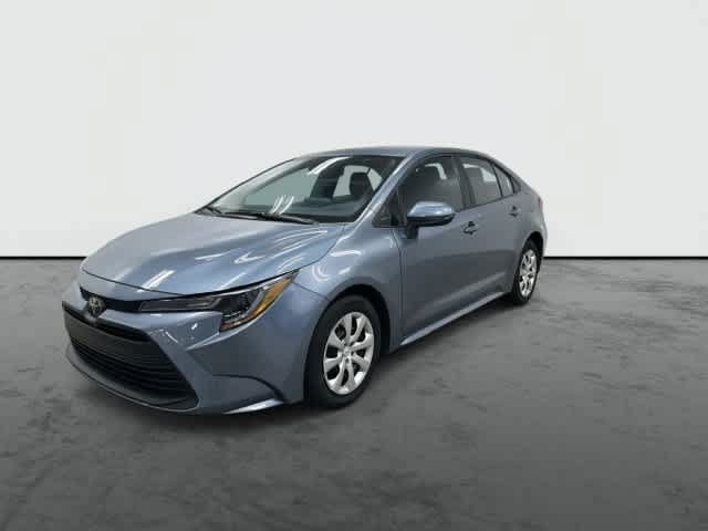 Used 2026 Toyota Corolla LE FWD image 7