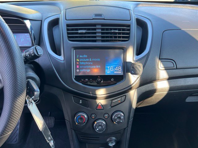 Used 2016 Chevrolet Trax LS AWD/4WD image 24
