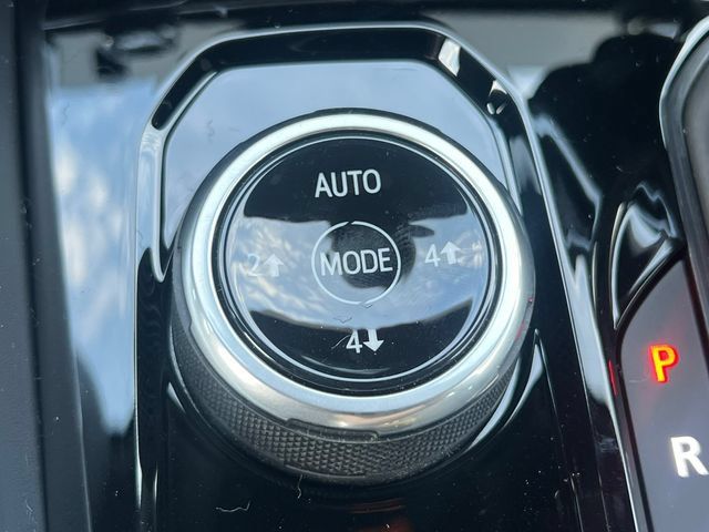 New 2026 Chevrolet Colorado ZR2 w/ Technology Package AWD/4WD image 33