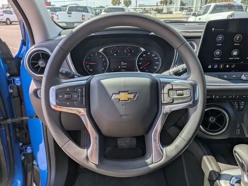New 2025 Chevrolet Blazer LT w/ Convenience Package image 19