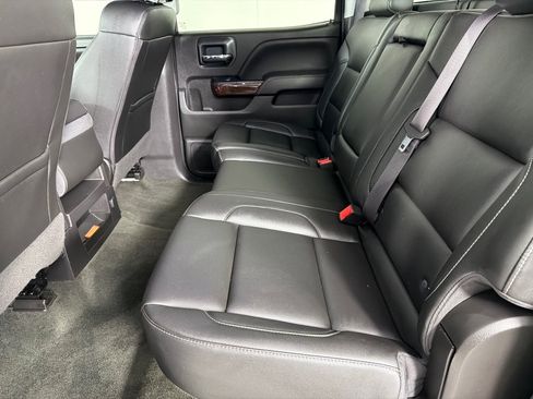 Used 2017 GMC Sierra 1500 SLT w/ SLT Premium Package AWD/4WD image 17