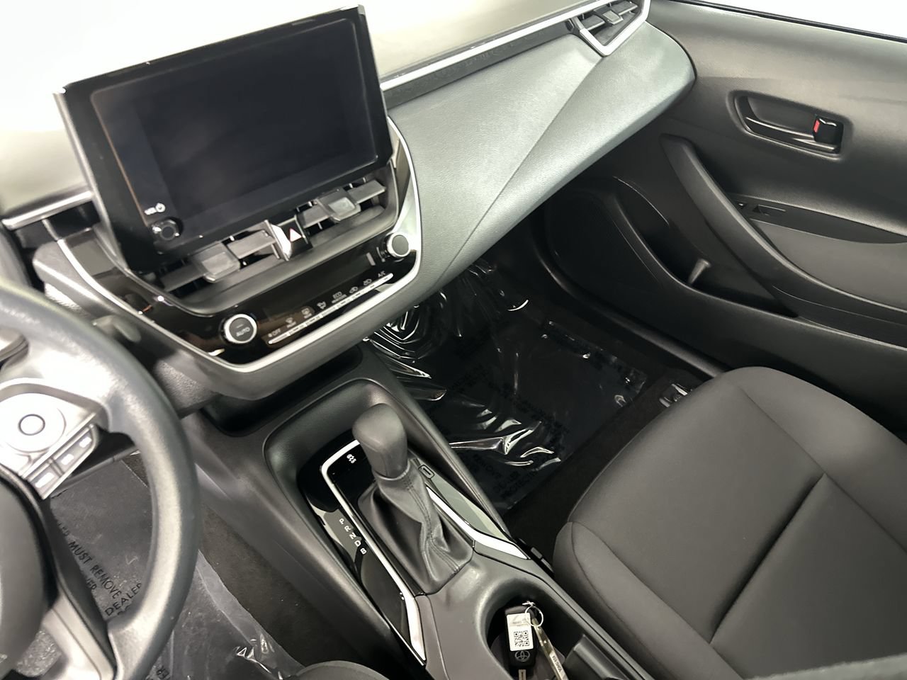 Used 2023 Toyota Corolla LE FWD image 14