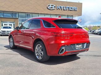 Used 2025 Genesis GV70 2.5T AWD/4WD video 5