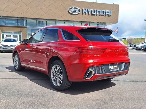 Used 2025 Genesis GV70 2.5T AWD/4WD image 5