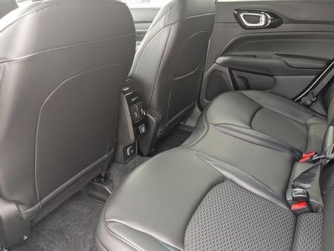 New 2026 Jeep Compass Latitude AWD/4WD image 20